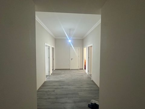 Satılır 2 otaqlı yeni tikili 96 m² — Bakı