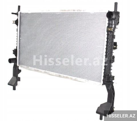 Ford Mustang 2015–2019 Radiator (Qalın 32mm) – Fr3z8005h — Bakı