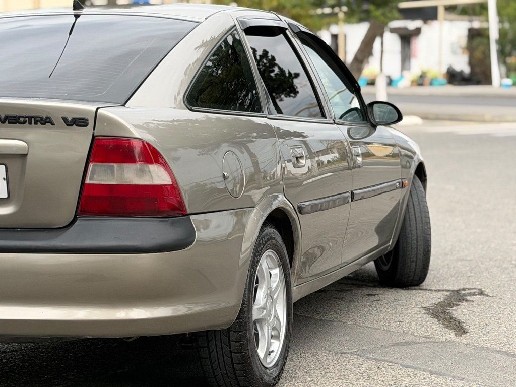 Opel Vectra, 1.8 L, 1998 il, 270 000 km — Avtomobillər, Bakı (9)