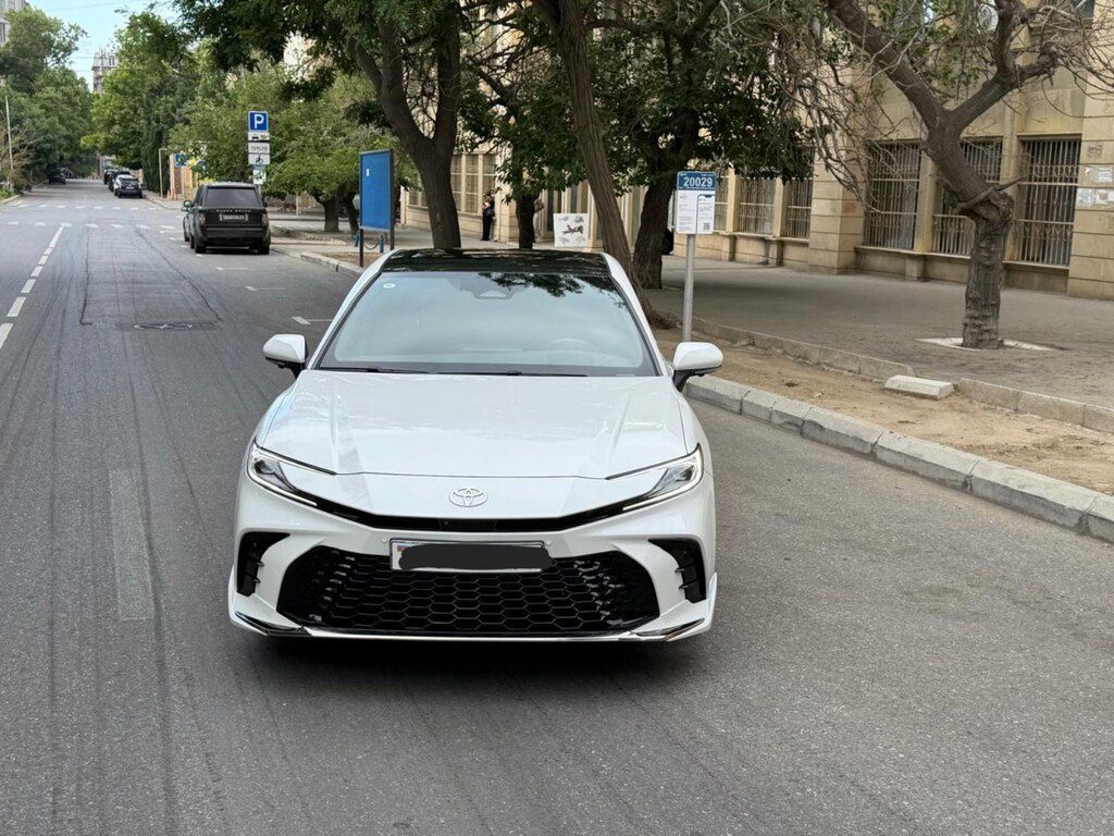 Toyota Camry, 2.0 L, 1 kWh, 2024 il, 29 000 km — Avtomobillər, Bakı (5)