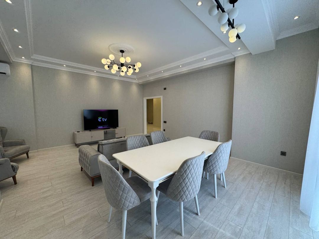 İcarəyə verilir 3 otaqlı yeni tikili 150 m² — Mənzil, Bakı (7)