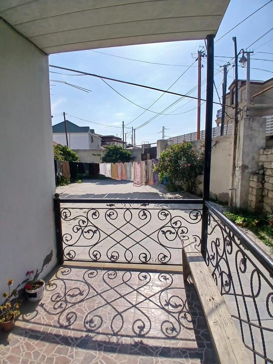Satılır 4 otaqlı həyət evi/bağ evi 160 m² — Ev, villa, Bakı (9)