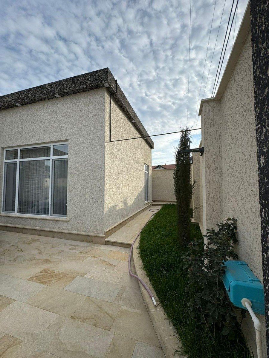 Satılır 3 otaqlı həyət evi/bağ evi 200 m² — Ev, villa, Bakı (2)