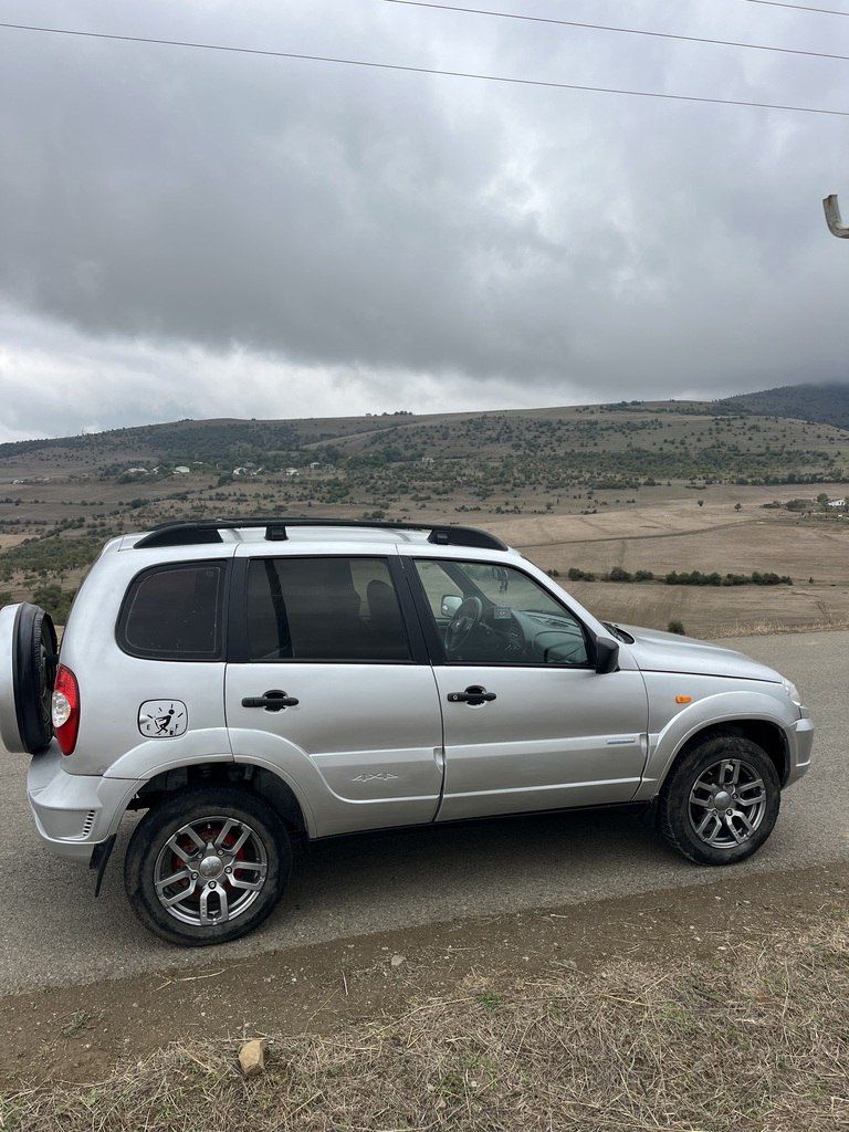 Chevrolet Niva, 1.7 L, 2009 il, 108 568 km 90-UO-204 — Avtomobillər, Lerik (4)