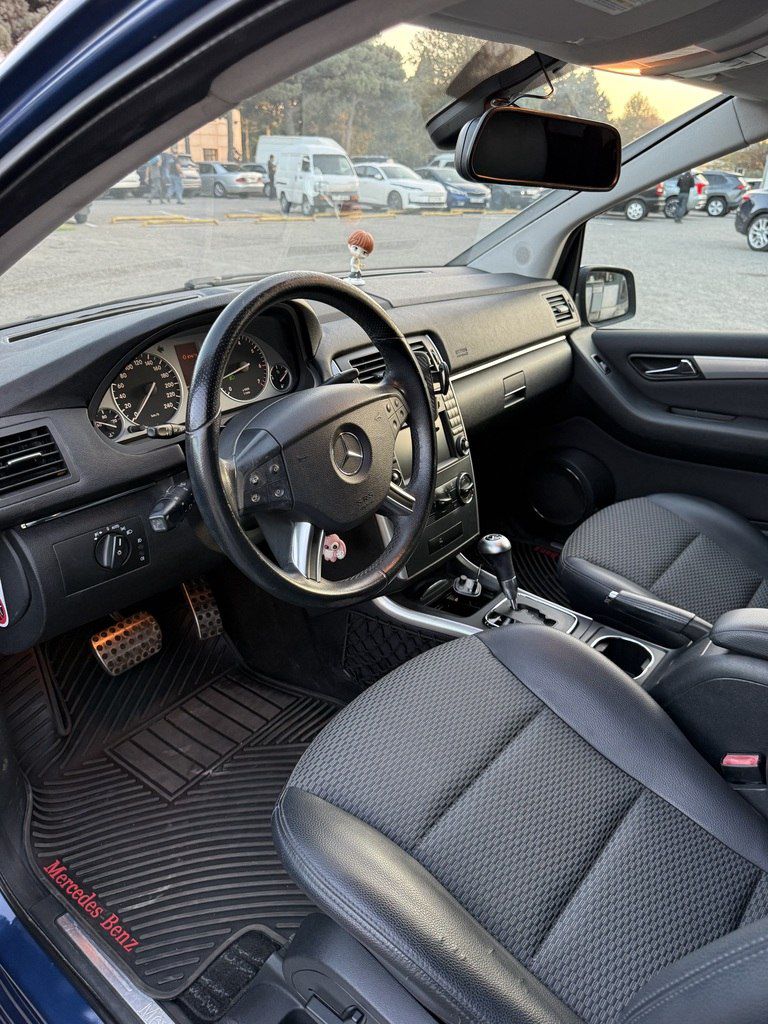 Mercedes B 170, 1.7 L, 2011 il, 83 000 km 77-EU-950 — Avtomobillər, Bakı (9)