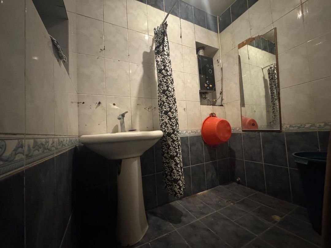 Satılır 5 otaqlı köhnə tikili 145 m² — Mənzil, Bakı (8)
