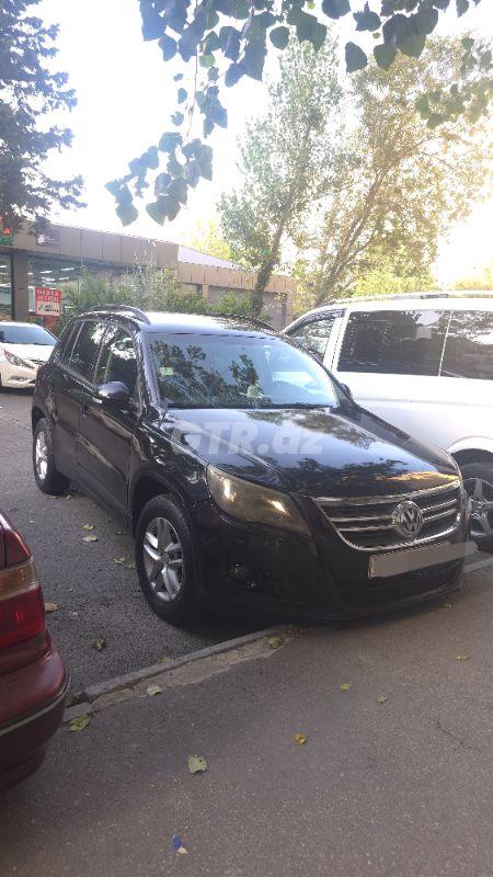 Volkswagen Tiguan 2.0 L, 2010, 180 000 km — Avtomobillər, Bakı (4)
