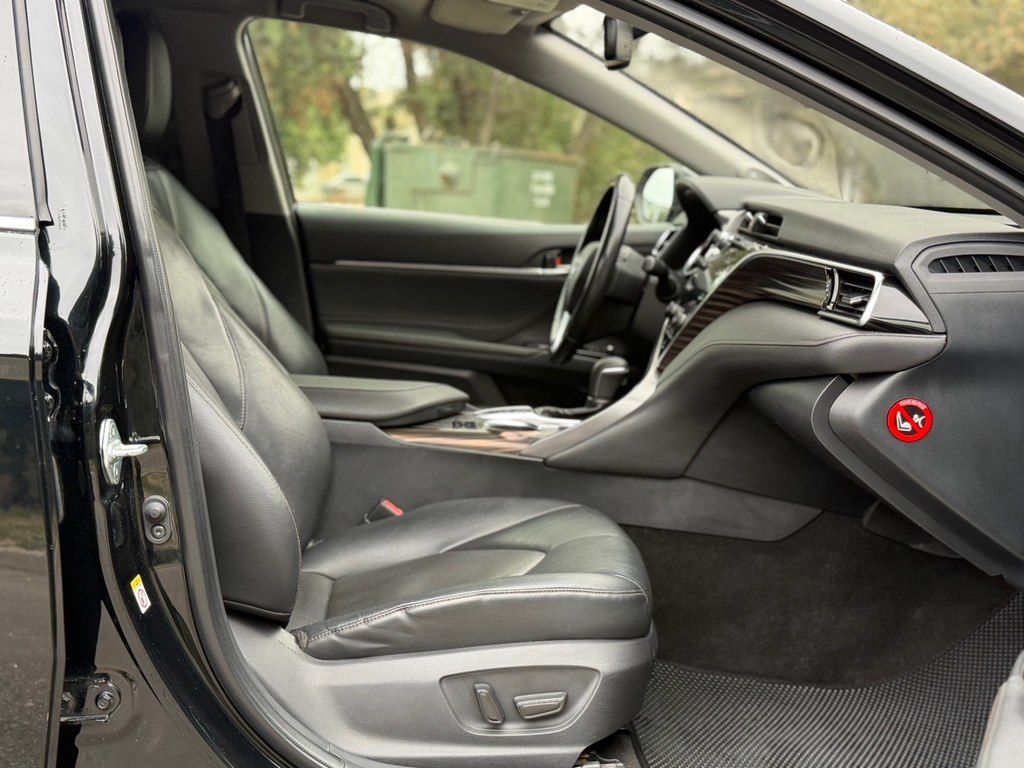 Toyota Camry, 2.5 L, 2018 il, 107 000 km — Avtomobillər, Bakı (9)