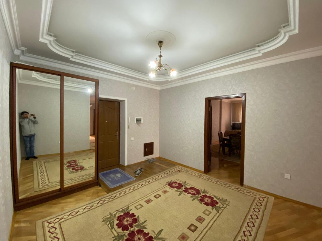 Satılır 3 otaqlı yeni tikili 135 m² — Mənzil, Bakı (5)