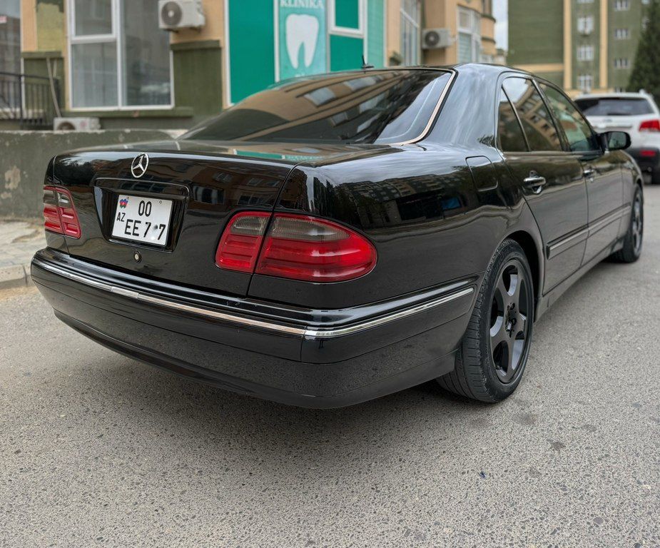 Mercedes E 320, 3.2 L, 2001 il, 195 000 km 00-EE-777 — Avtomobillər, Bakı (4)