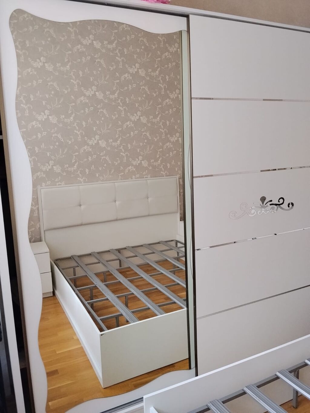 Salam yataq otağı dəsti satılır. Hamısı yeni kimidir. Dəstə daxildir — Yataq otağı mobilya dəstləri, Bakı (3)