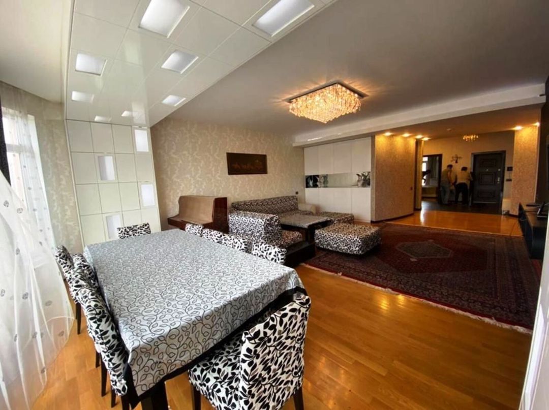 İcarəyə verilir 4 otaqlı yeni tikili 180 m² — Mənzil, Bakı (2)