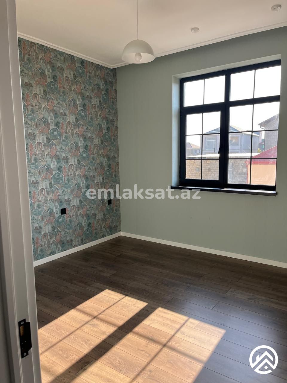 Satılır 7 otaq həyət evi / bağ evi 250 m², Badamdar — Ev, villa, Bakı (12)