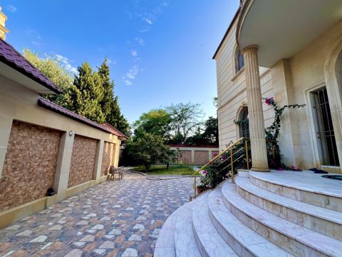 Satılır 7 otaqlı həyət evi/bağ evi 540 m² — Bakı