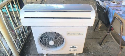 Kondisioner Electrolux, İşlənmiş, 85-90 kv. m, Ödənişli quraşdırma — Sumqayıt