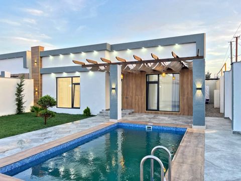 Satılır 4 otaqlı həyət evi/bağ evi 160 m² — Bakı