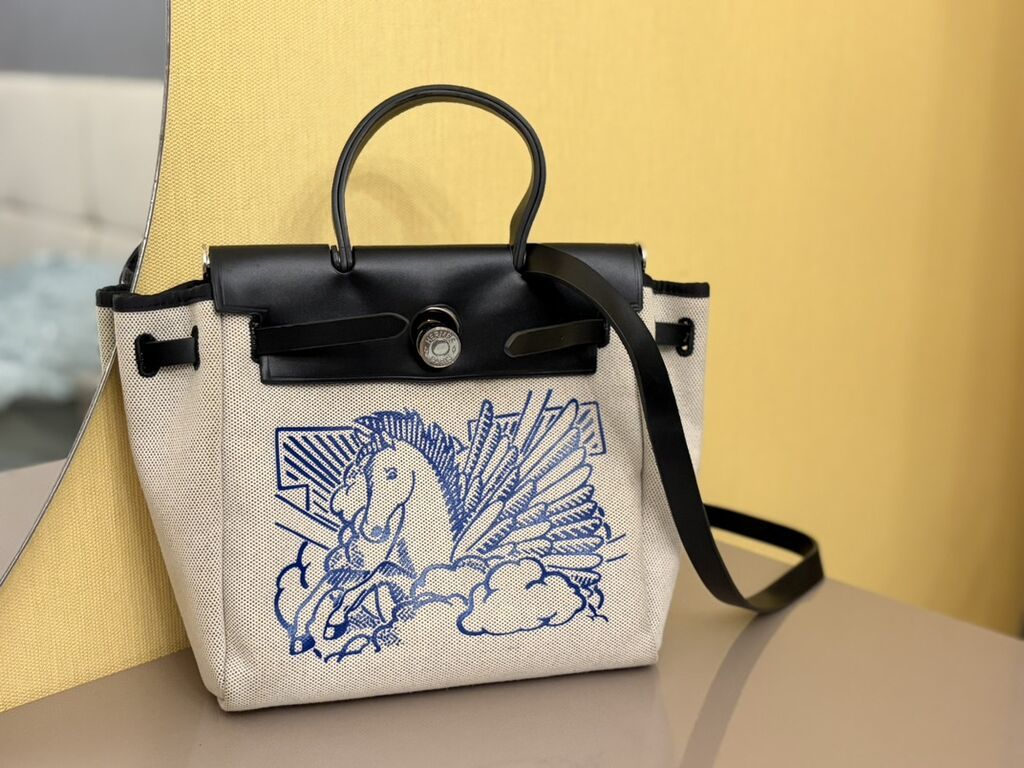 Çiyin çantası, Hermes, İşlənmiş — Çantalar, çamadanlar, cüzdanlar, Sumqayıt