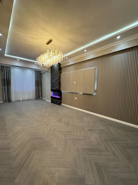 Satılır 3 otaqlı yeni tikili 138 m² — Bakı