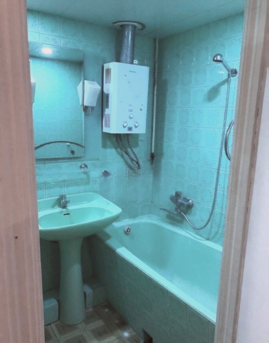 Satılır 3 otaqlı köhnə tikili 70 m² — Mənzil, Bakı (8)