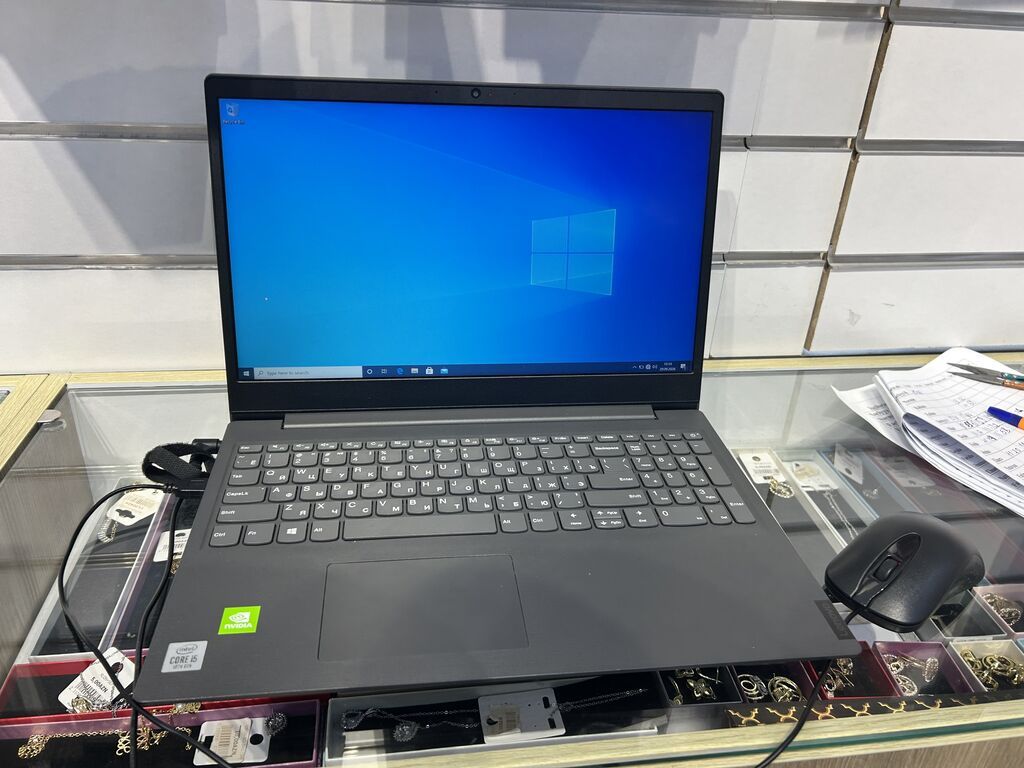 İşlənmiş Lenovo Legion, 15.6 Intel Core i5, 256 GB, Ünvandan götürmə — Lenovo, Bakı (9)