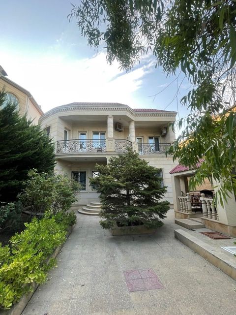 Satılır 6 otaqlı həyət evi/bağ evi 202 m² — Bakı