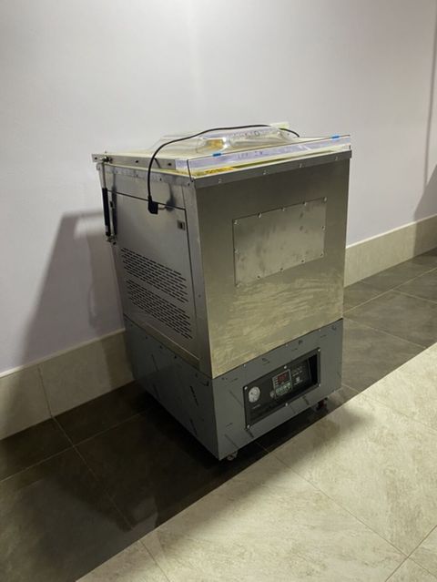 Sənaye tipli vakuum qablaşdırma aparatı - Model: Automatic — Şəmkir