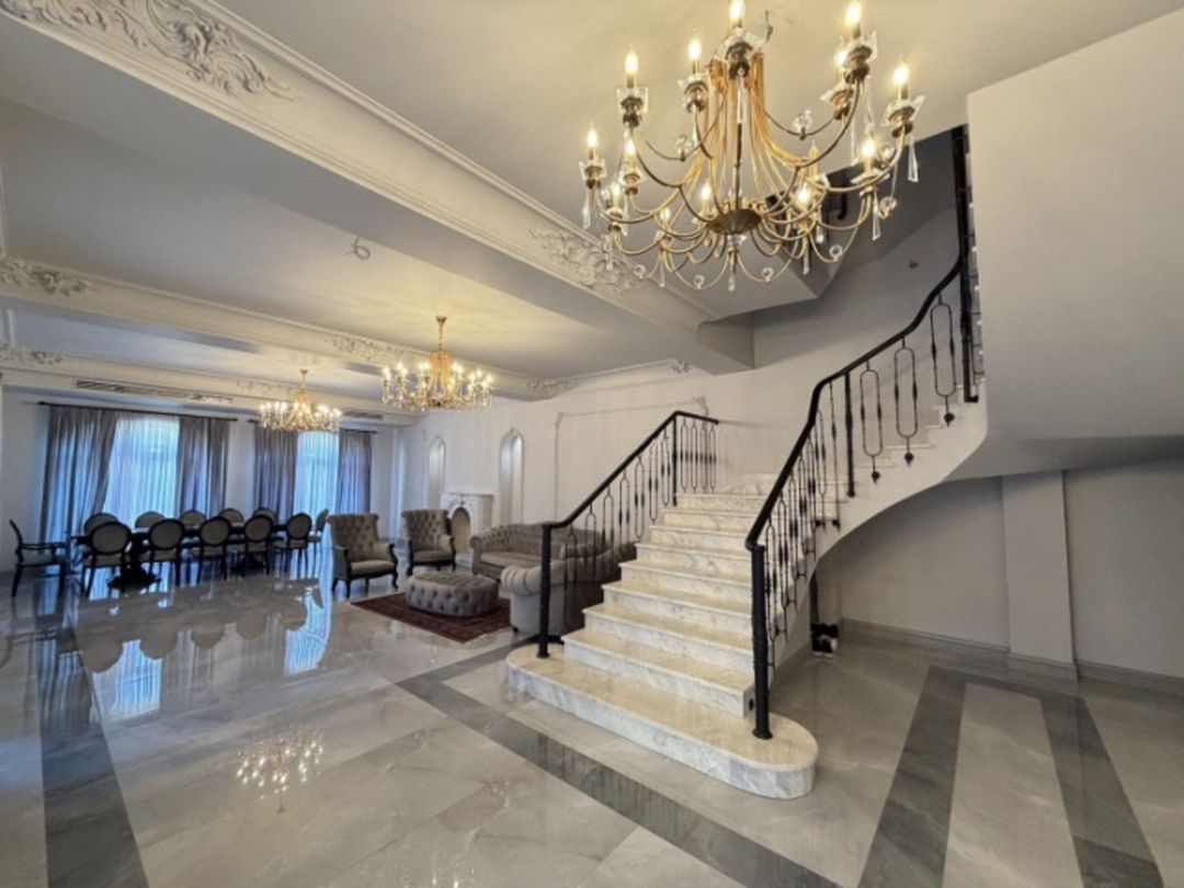 Satılır 8 otaqlı həyət evi/bağ evi 450 m² — Ev, villa, Bakı (3)