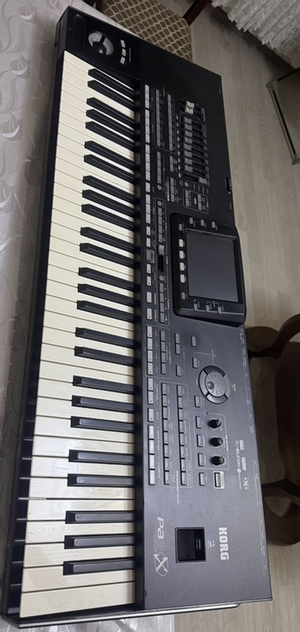 Korg pa3x. Cicek kimi aletdi. Harda isdesez acib yoxlatdirin — Pianino və digər klaviş alətləri, Bakı (2)