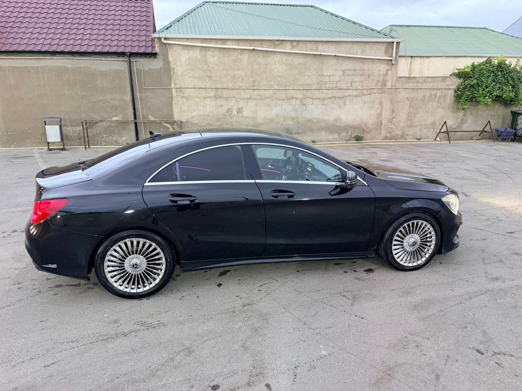 Mercedes CLA 200, 1.6 L, 2013 il, 250 000 km — Avtomobillər, Bakı (4)