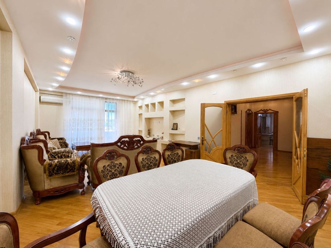 Satılır 4 otaqlı yeni tikili 231 m² — Mənzil, Bakı (6)