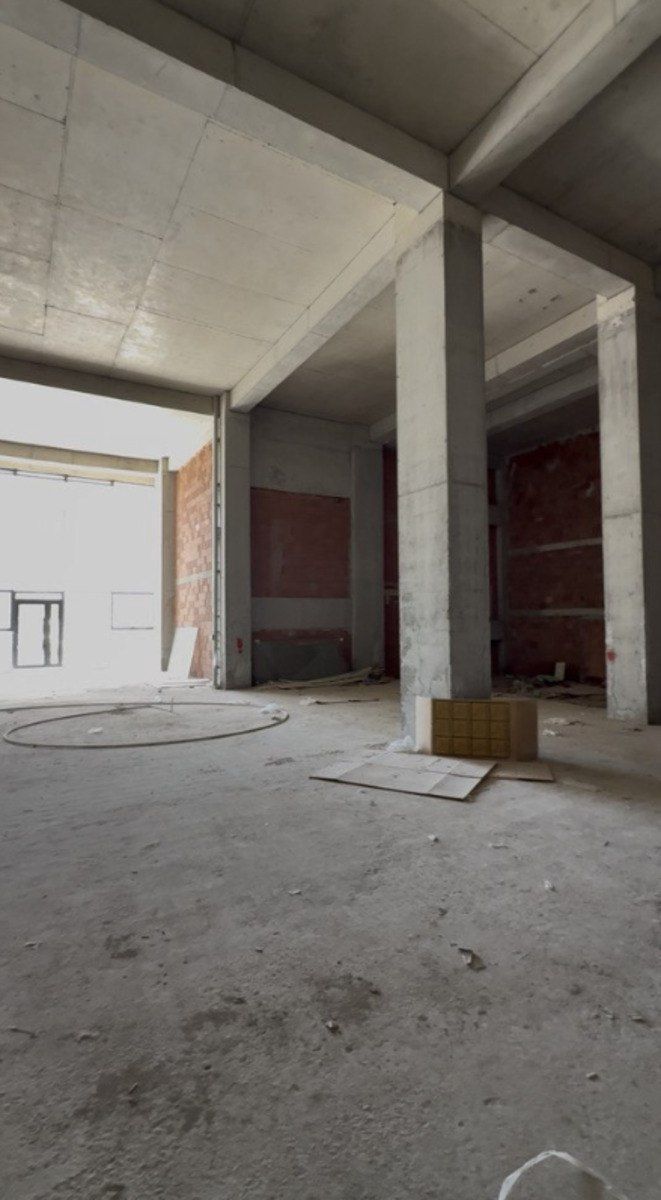 Satılır obyekt 355 m² — Əmlak, Bakı (2)
