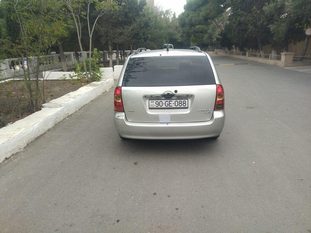 Toyota Corolla, 1.4 L, 2005 il, 295 549 km — Avtomobillər, Bakı (8)