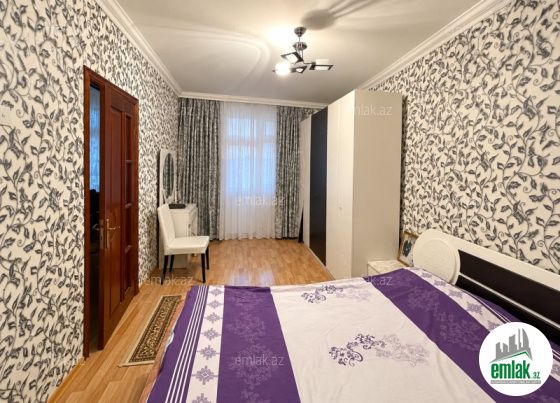 Satılır 4 otaqlı 100 m² köhnə tikili Xalqlar Dostluğu m — Mənzil (2)