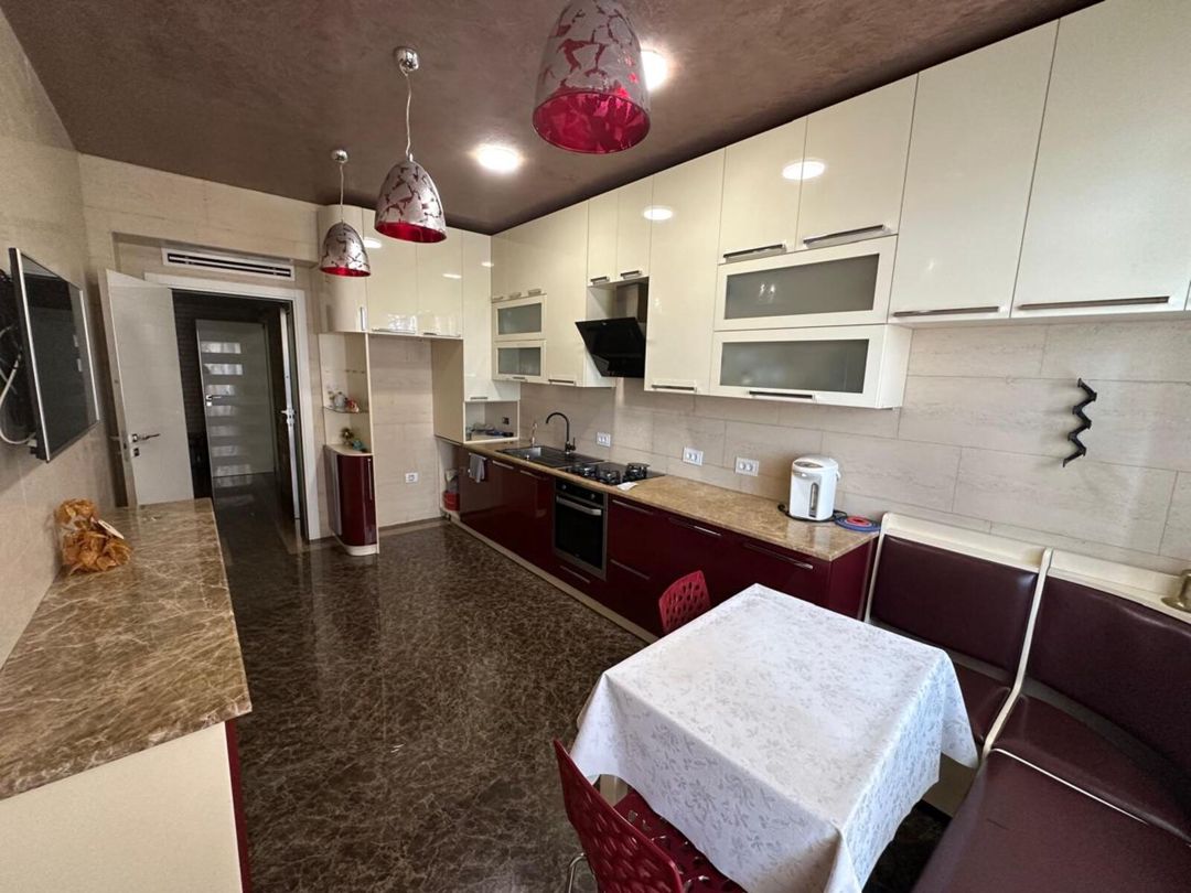 İcarəyə verilir 3 otaqlı yeni tikili 150 m² — Mənzil, Bakı (10)