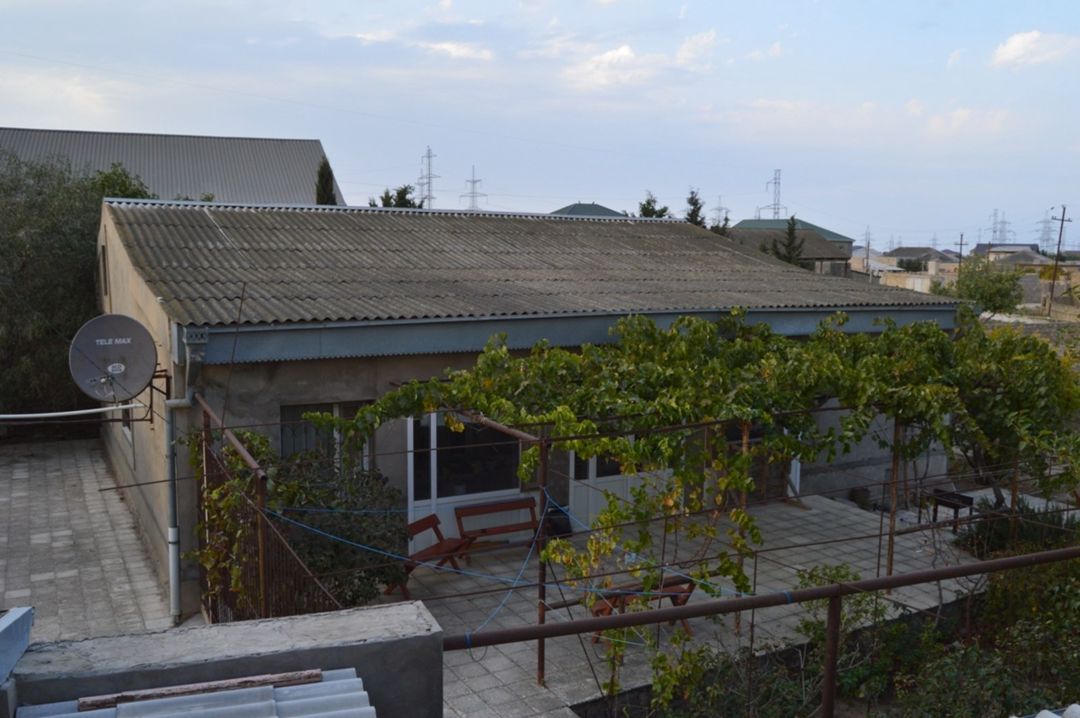 Satılır 6 otaqlı həyət evi/bağ evi 150 m² — Ev, villa, Bakı (2)