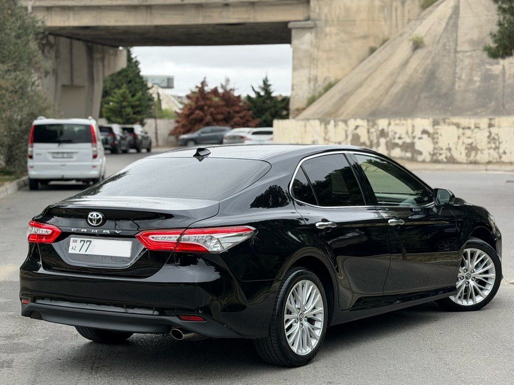 Toyota Camry, 2.5 L, 2018 il, 107 000 km — Avtomobillər, Bakı (4)