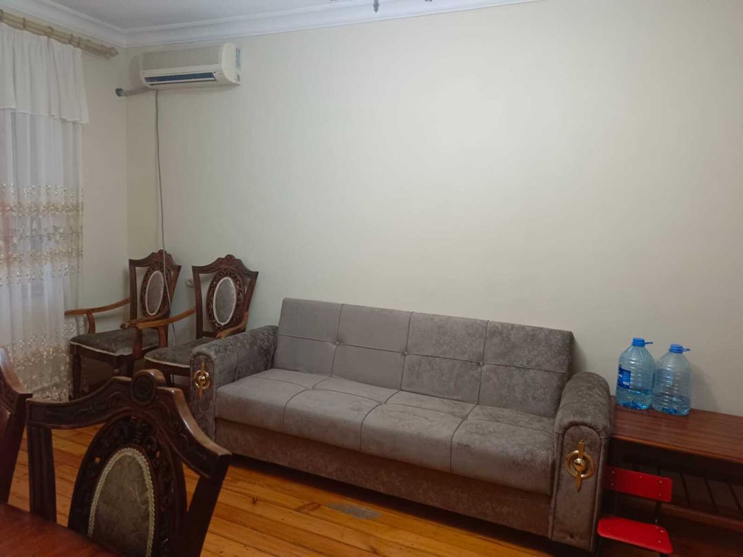 İcarəyə verilir 2 otaqlı köhnə tikili 70 m² — Mənzil, Bakı (3)