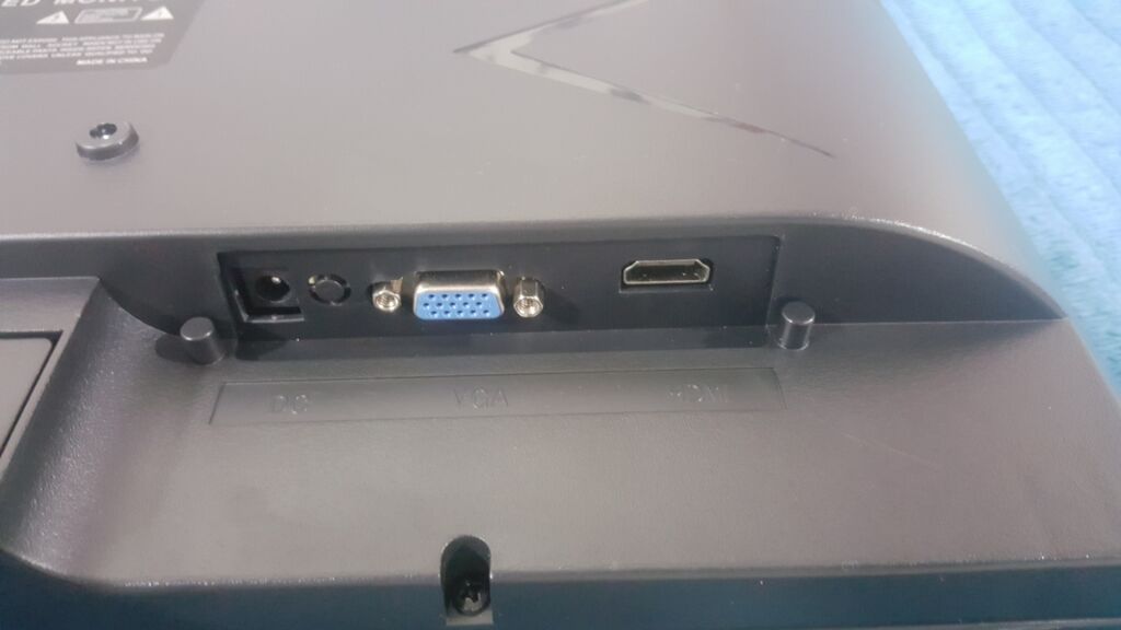 Monster LED Monitor – model: SP (etiketdə “Model: SP” qeydli) — Monitorlər, Bakı (5)