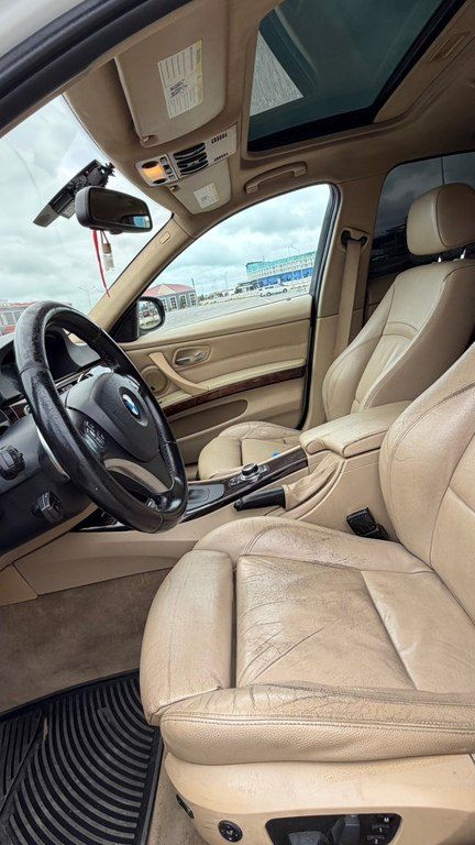 BMW 330, 3.0 L, 2011 il, 306 000 km 10-QR-357 — Avtomobillər, Bakı (6)