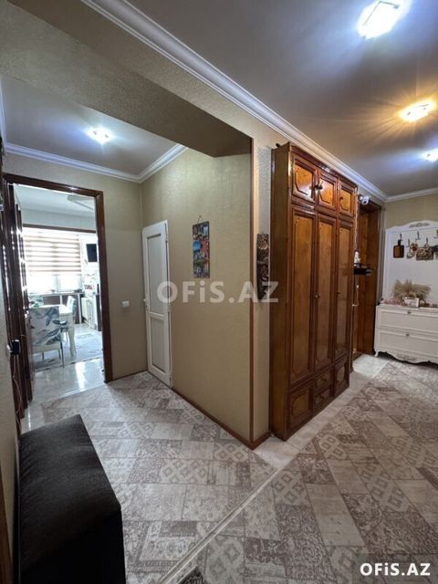 Köhnə tikili Satılır Sabunçu r., Bakixanov q., 4 otaq, 113 m² — Bakı