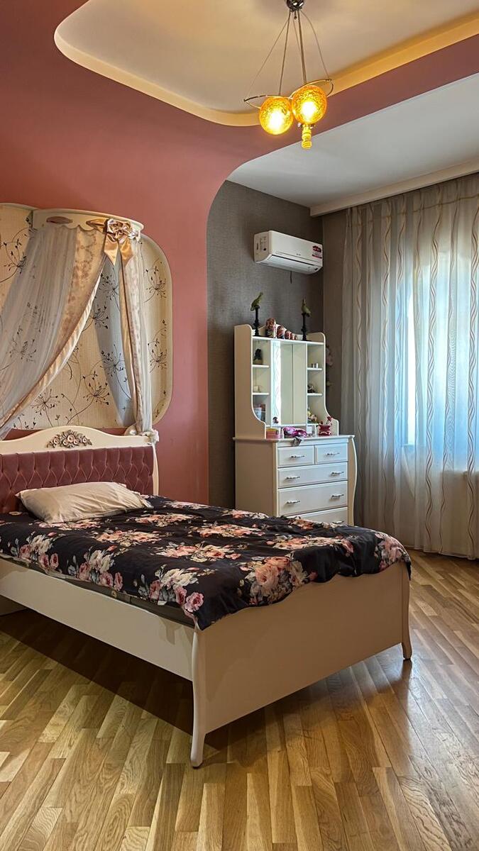 Satılır 7 otaqlı həyət evi/bağ evi 250 m² — Ev, villa, Bakı (10)