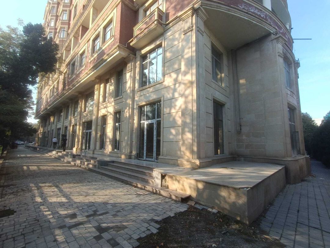Satılır obyekt 1150 m² — Əmlak, Gəncə (9)