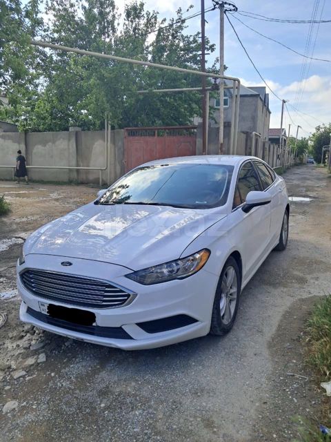 2018 Ford Fusion, 2.0 L, 2018, 160,000 km — Bakı