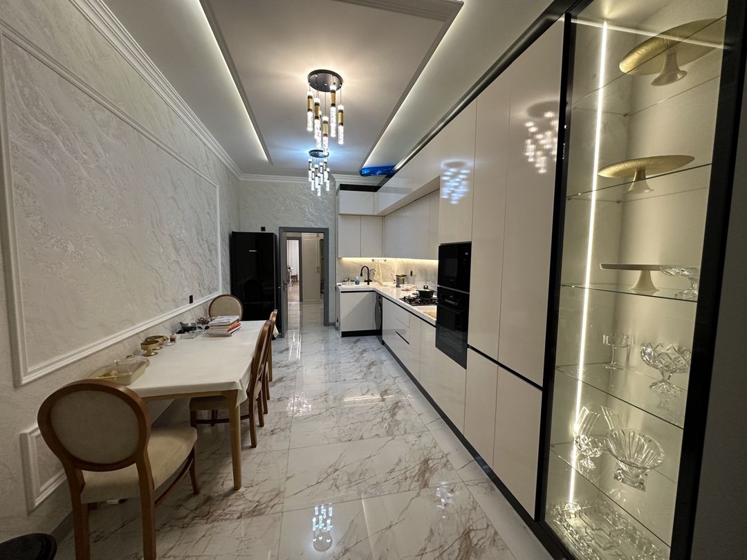 Satılır 4 otaqlı yeni tikili 140 m² — Mənzil, Bakı (12)