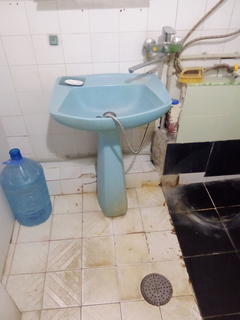 For rent: 3-room apartment (old building), 70 m² — Mənzil, Bakı (3)