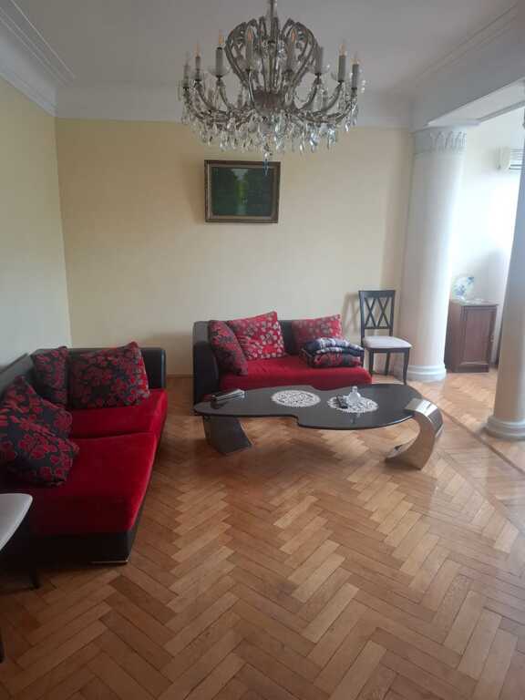 Satılır 4 otaqlı köhnə tikili 135 m² — Mənzil, Bakı (3)