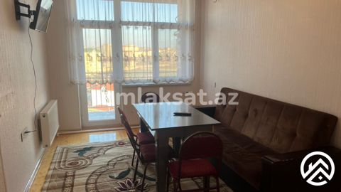 Kirayə (aylıq) 5 otaq həyət evi / bağ evi 330 m², Xırdalan — Xırdalan