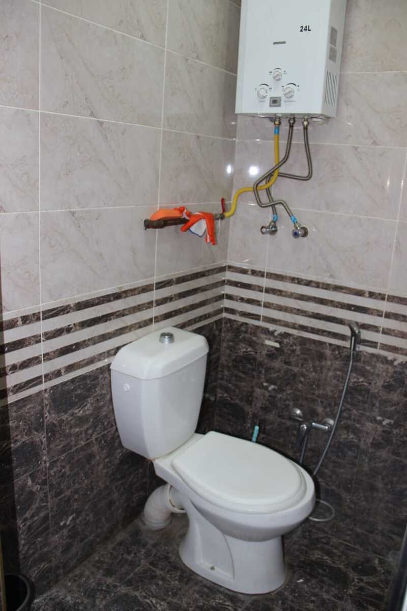 İcarəyə verilir 1 otaqlı köhnə tikili 31 m² — Mənzil, Bakı (3)
