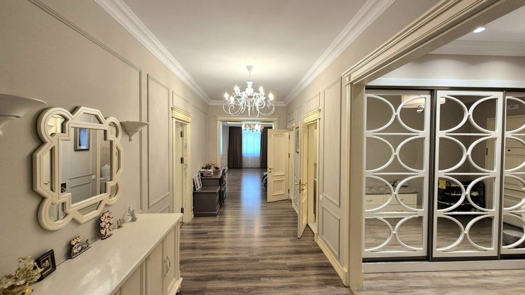 Satılır 4 otaqlı yeni tikili 225 m² — Mənzil, Bakı (7)
