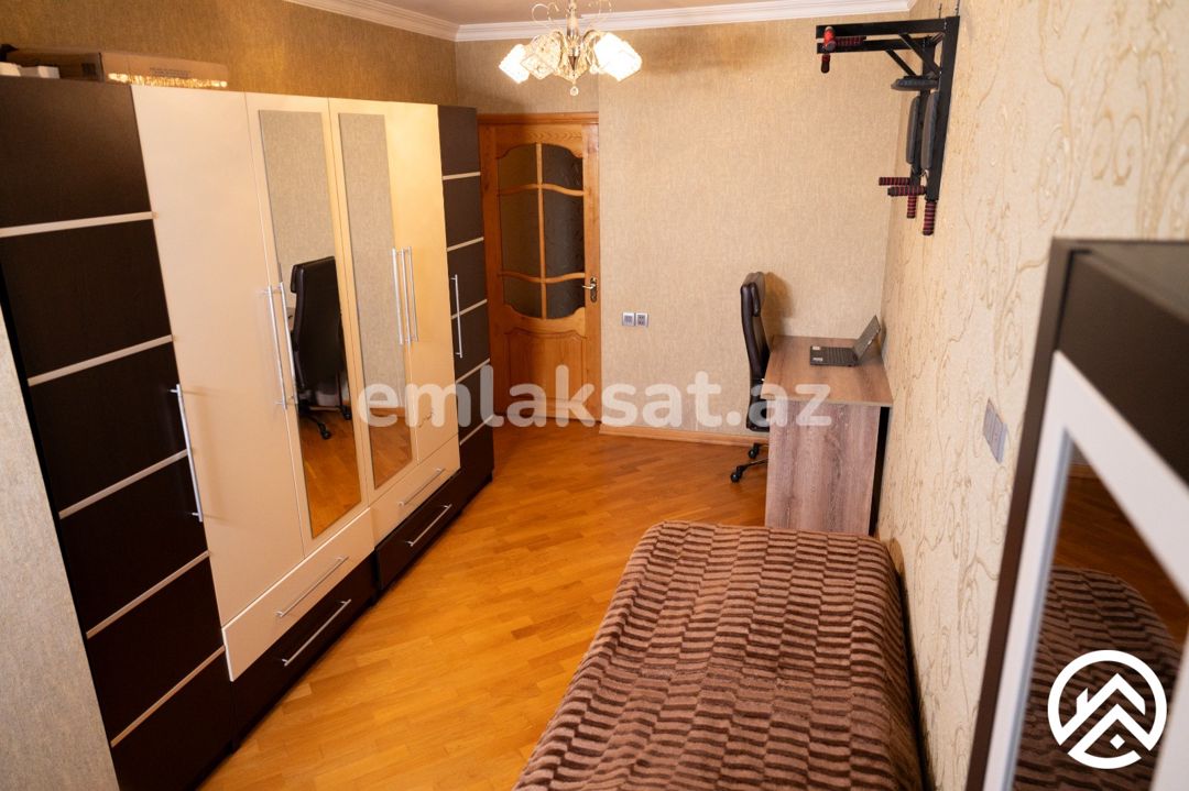 Satılır 4 otaq köhnə tikili 100 m², Qara Qarayev metrosu — Mənzil, Bakı (6)